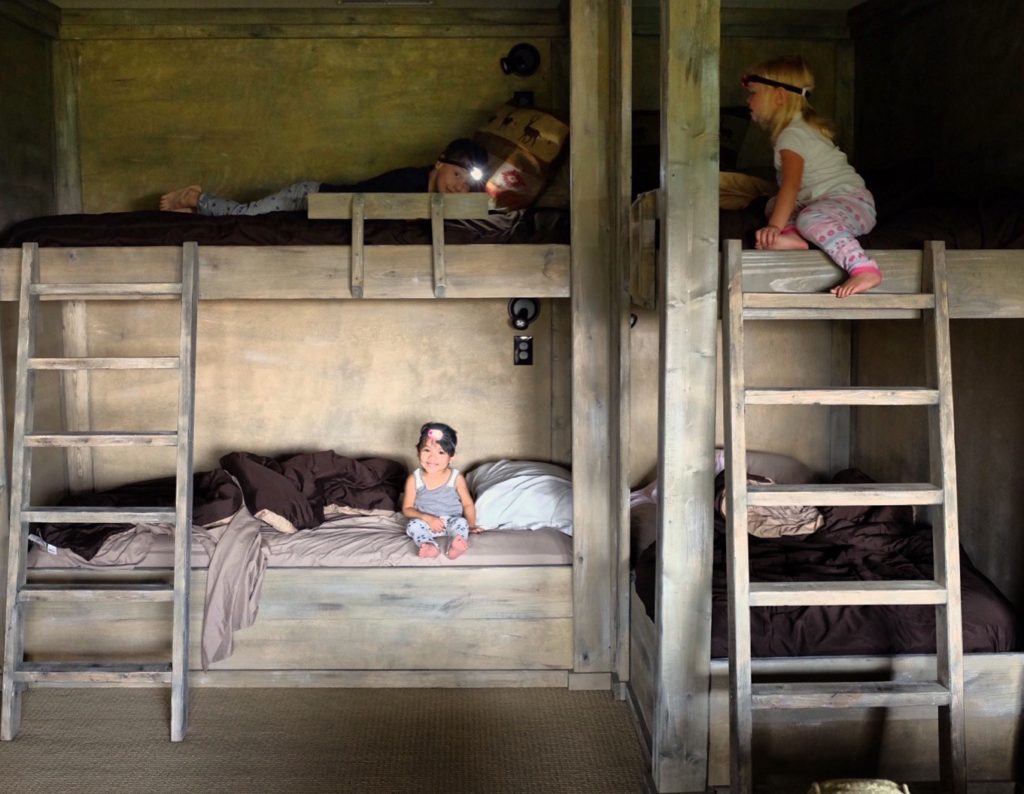 kids-playing-on-bunk-beds