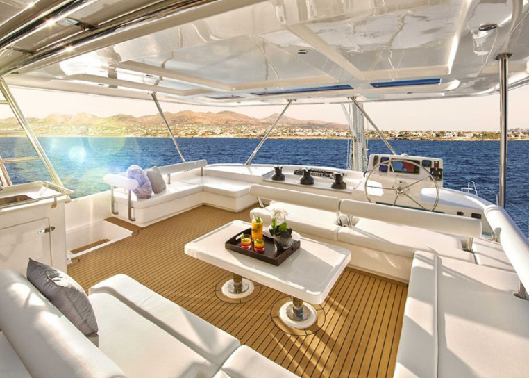 yacht charter aft deck