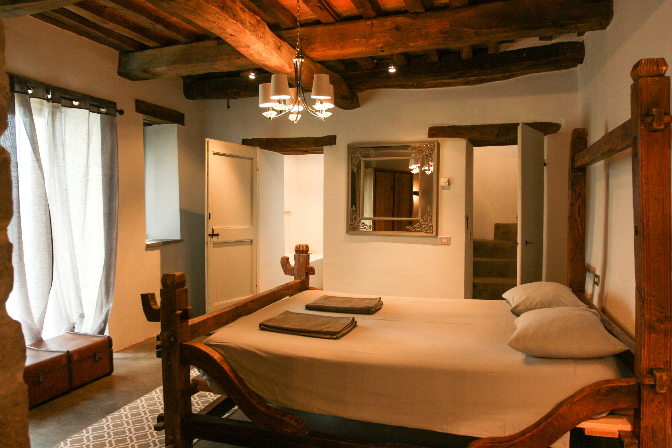 Bedroom inside Caidominici Villa